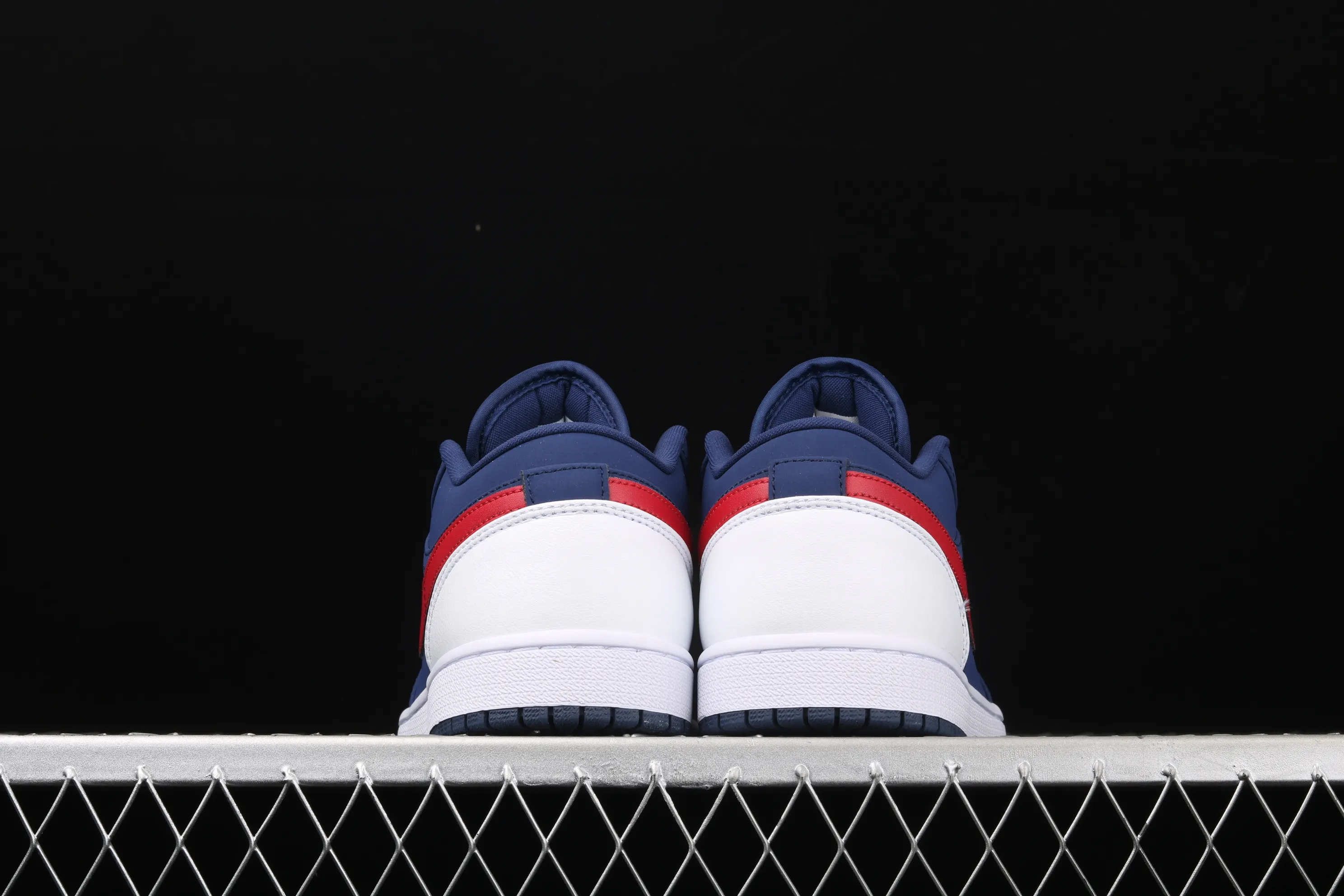All categories Air Jordan Jordan series basketball shoes Air Jordan 1 Low Air Jordan 1 Low AJ1 Joe 1 low-top cultural and leisure sports sneakers CZ8454-400